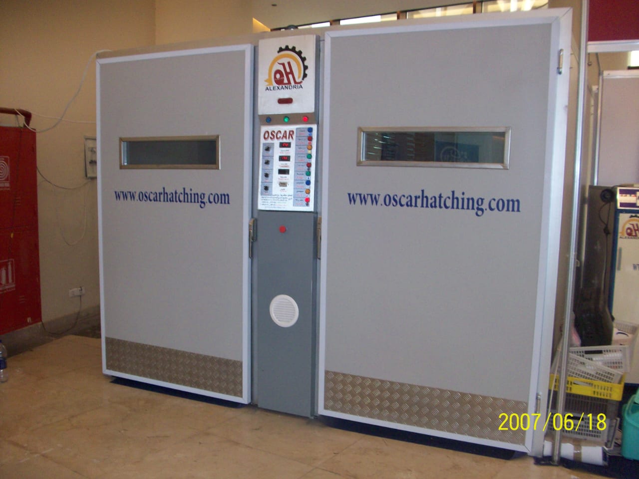 Hatching machines